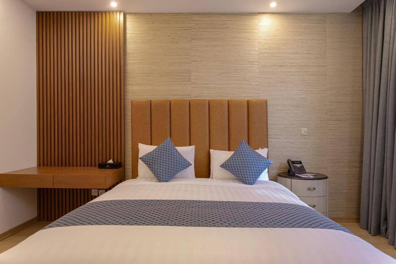 Sarwat Park Hotel Riyadh - Diplomatic Quarter Exterior foto